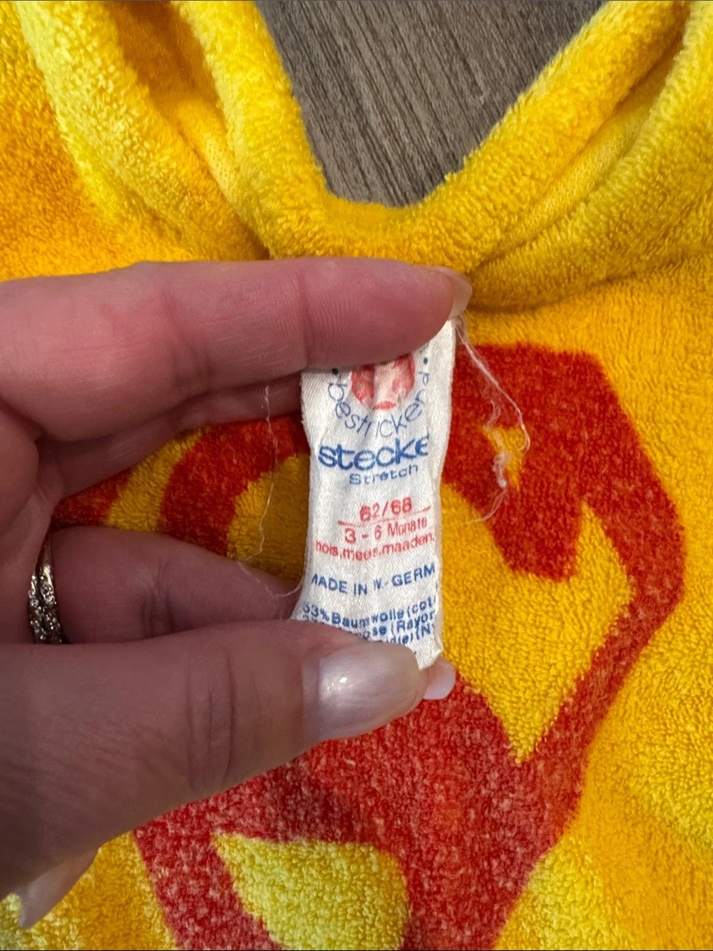Vintage Stecke Baby One-Piece Superman Superhero Emblem 0-3 months